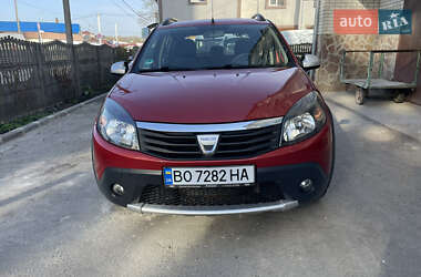 Внедорожник / Кроссовер Dacia Sandero StepWay 2010 в 