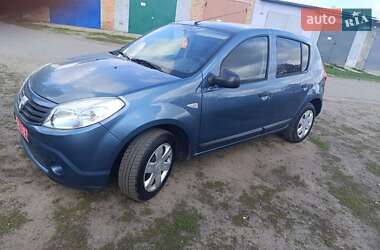 Внедорожник / Кроссовер Dacia Sandero StepWay 2009 в 