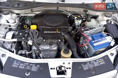 Внедорожник / Кроссовер Dacia Sandero StepWay 2010 в 