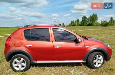 Внедорожник / Кроссовер Dacia Sandero StepWay 2010 в 