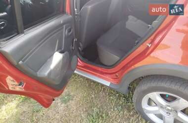 Внедорожник / Кроссовер Dacia Sandero StepWay 2010 в 