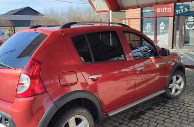 Внедорожник / Кроссовер Dacia Sandero StepWay 2011 в 