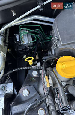 Внедорожник / Кроссовер Dacia Sandero StepWay 2011 в 