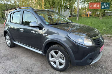Dacia Sandero StepWay 2011 Dacia Sandero StepWay 2011