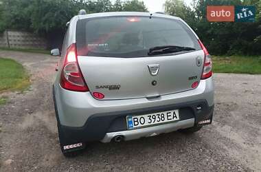 Внедорожник / Кроссовер Dacia Sandero StepWay 2010 в 