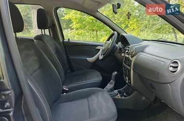 Позашляховик / Кросовер Dacia Sandero StepWay 2009 в 