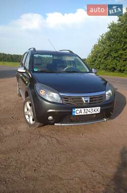 Позашляховик / Кросовер Dacia Sandero StepWay 2010 в Монастирищеві