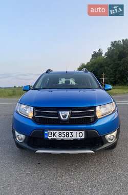 Dacia Sandero StepWay 2012 Dacia Sandero StepWay 2012