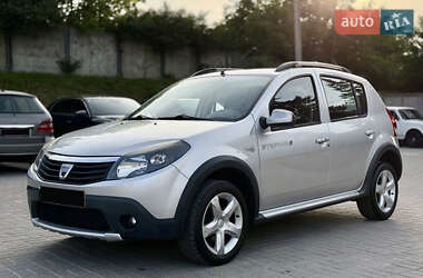 Внедорожник / Кроссовер Dacia Sandero StepWay 2011 в Тернополе