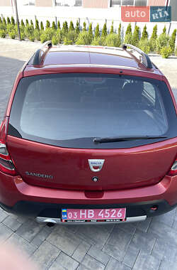 Внедорожник / Кроссовер Dacia Sandero StepWay 2011 в 