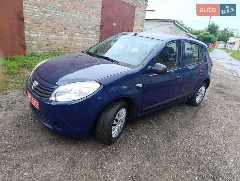 Внедорожник / Кроссовер Dacia Sandero StepWay 2009 в Конотопе