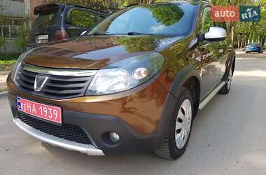 Dacia Sandero StepWay 2012