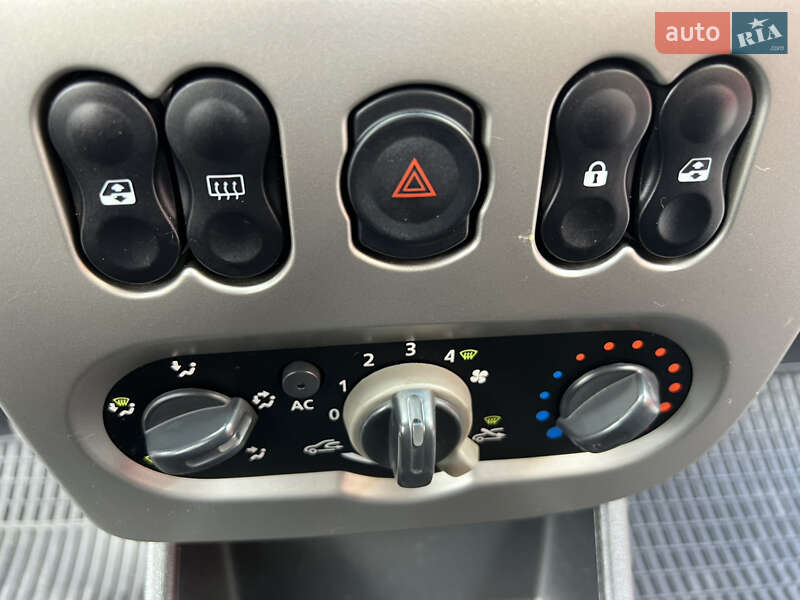 Внедорожник / Кроссовер Dacia Sandero StepWay 2010 в Кременчуге