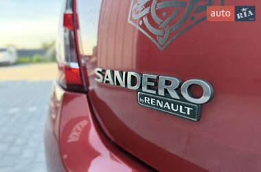 Внедорожник / Кроссовер Dacia Sandero StepWay 2009 в 