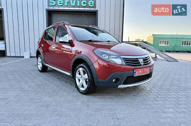 Внедорожник / Кроссовер Dacia Sandero StepWay 2009 в 