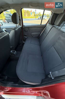 Внедорожник / Кроссовер Dacia Sandero StepWay 2009 в 