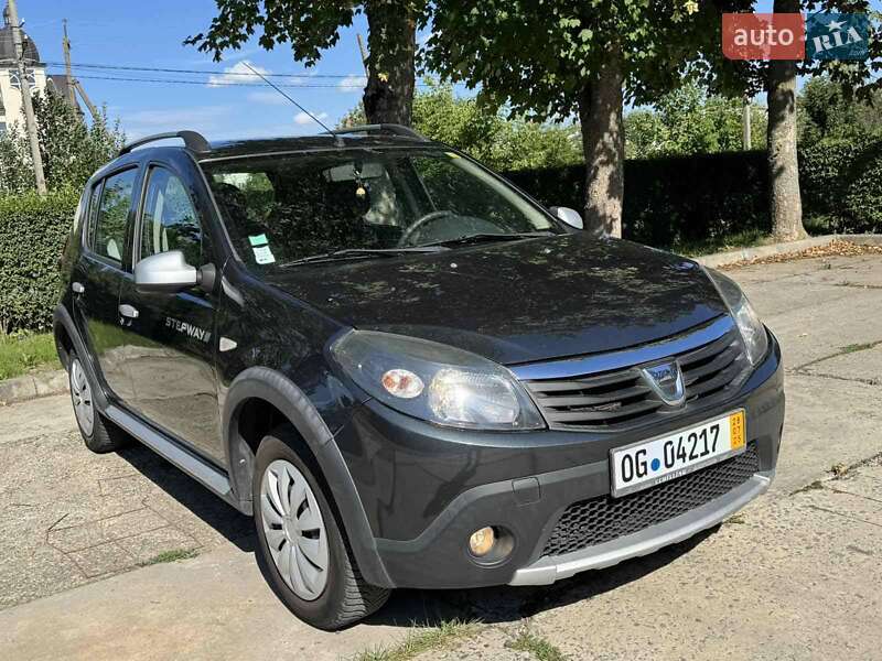 Внедорожник / Кроссовер Dacia Sandero StepWay 2012 в Стрые фото 12 Внедорожник / Кроссовер Dacia Sandero StepWay 2012 в Стрые