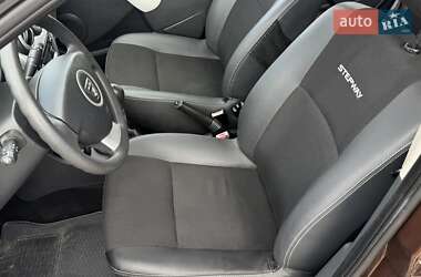 Внедорожник / Кроссовер Dacia Sandero StepWay 2012 в 