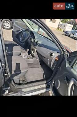 Внедорожник / Кроссовер Dacia Sandero StepWay 2010 в 