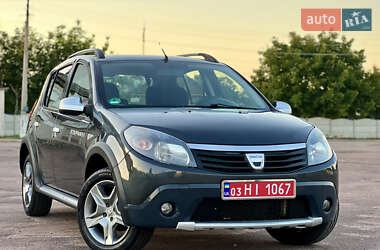 Внедорожник / Кроссовер Dacia Sandero StepWay 2011 в 