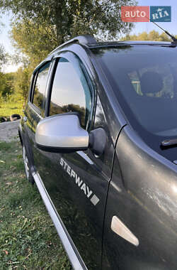 Внедорожник / Кроссовер Dacia Sandero StepWay 2009 в 