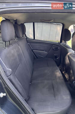 Внедорожник / Кроссовер Dacia Sandero StepWay 2009 в 