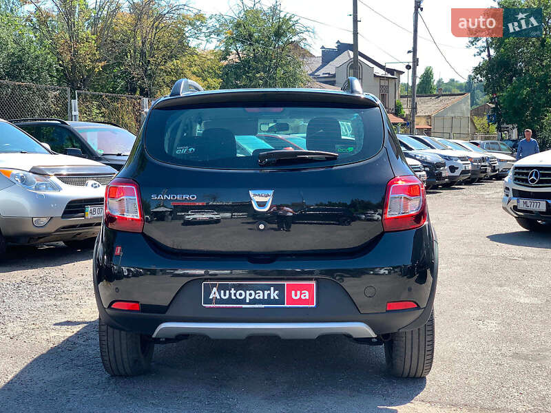 Внедорожник / Кроссовер Dacia Sandero StepWay 2015 в Виннице