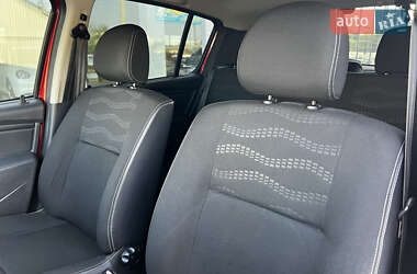 Позашляховик / Кросовер Dacia Sandero StepWay 2009 в  фото 14 Позашляховик / Кросовер Dacia Sandero StepWay 2009 в