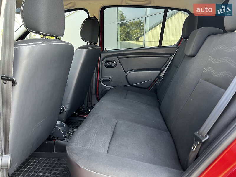 Внедорожник / Кроссовер Dacia Sandero StepWay 2009 в Полтаве