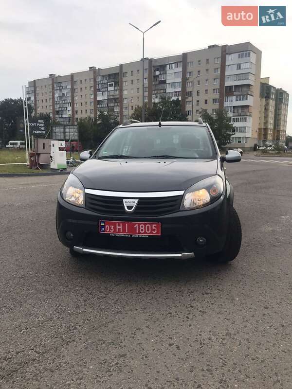 Внедорожник / Кроссовер Dacia Sandero StepWay 2010 в Ковеле