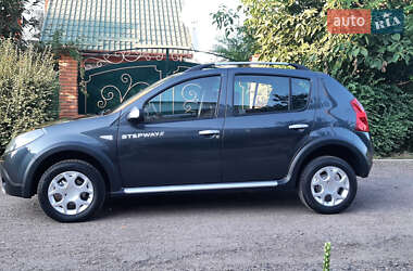 Внедорожник / Кроссовер Dacia Sandero StepWay 2012 в 