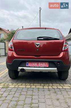 Внедорожник / Кроссовер Dacia Sandero StepWay 2012 в 