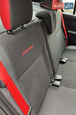Внедорожник / Кроссовер Dacia Sandero StepWay 2012 в 