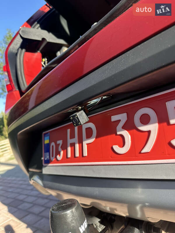 Внедорожник / Кроссовер Dacia Sandero StepWay 2012 в Хороле