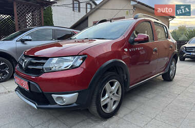 Позашляховик / Кросовер Dacia Sandero StepWay 2014 в Чернігові