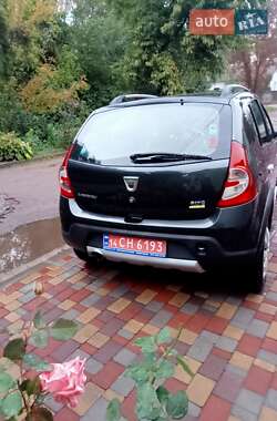 Внедорожник / Кроссовер Dacia Sandero StepWay 2011 в 