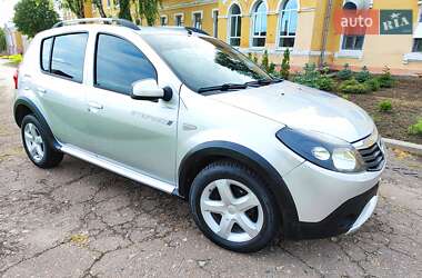Внедорожник / Кроссовер Dacia Sandero StepWay 2012 в 