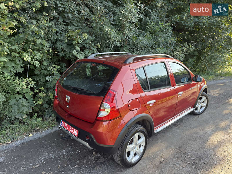 Внедорожник / Кроссовер Dacia Sandero StepWay 2011 в Ровно