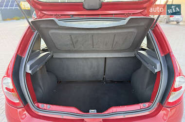 Внедорожник / Кроссовер Dacia Sandero StepWay 2011 в 