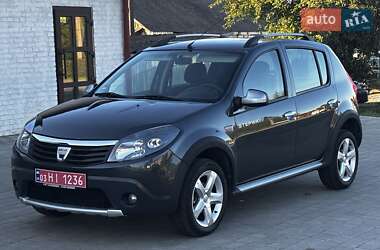 Внедорожник / Кроссовер Dacia Sandero StepWay 2010 в 