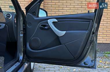 Внедорожник / Кроссовер Dacia Sandero StepWay 2010 в 