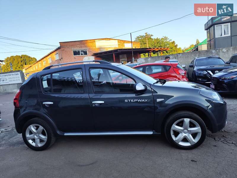 Внедорожник / Кроссовер Dacia Sandero StepWay 2009 в Чернигове фото 3 Внедорожник / Кроссовер Dacia Sandero StepWay 2009 в Чернигове