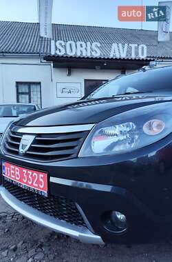 Внедорожник / Кроссовер Dacia Sandero StepWay 2009 в 