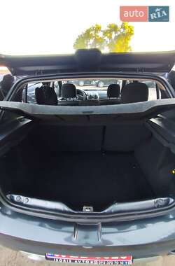 Внедорожник / Кроссовер Dacia Sandero StepWay 2009 в 