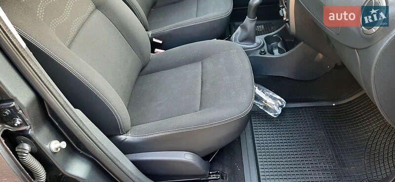 Внедорожник / Кроссовер Dacia Sandero StepWay 2012 в Чернигове