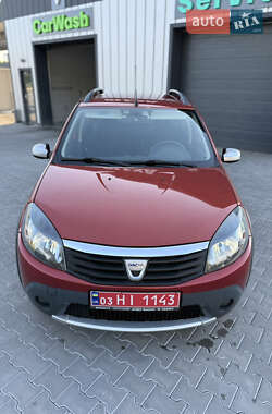 Внедорожник / Кроссовер Dacia Sandero StepWay 2009 в 