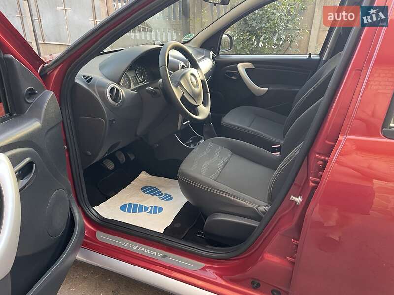 Внедорожник / Кроссовер Dacia Sandero StepWay 2010 в Тернополе