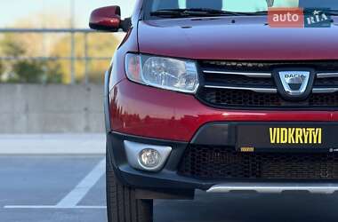 Внедорожник / Кроссовер Dacia Sandero StepWay 2014 в 