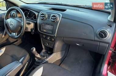 Внедорожник / Кроссовер Dacia Sandero StepWay 2014 в 