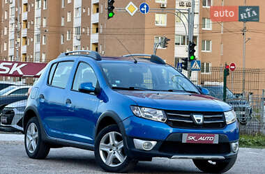 Внедорожник / Кроссовер Dacia Sandero StepWay 2013 в 